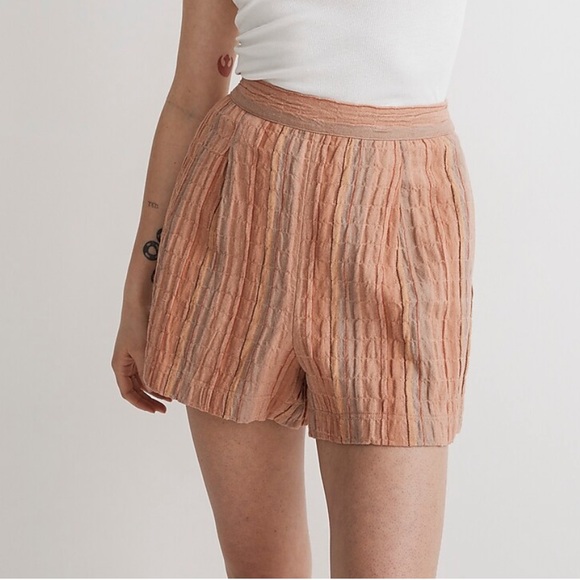 Madewell Pants - EUC Madewell Clean Pull-On Shorts in Herringbone Stripe Linen Blend